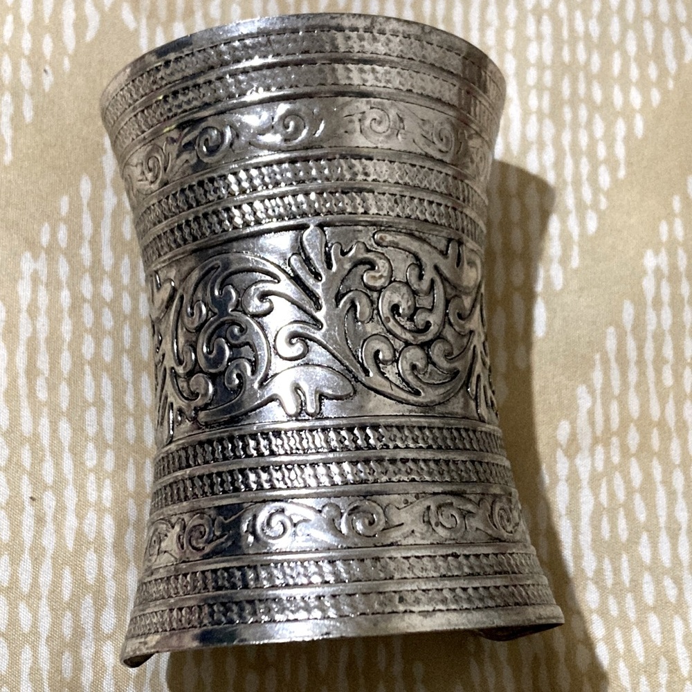 Vintage silver engraved cuff bracelet